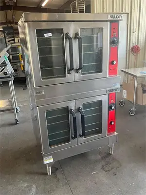 Vulcan full size  gas double stack convection oven