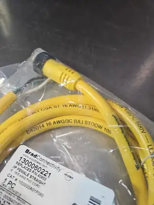 Bradconnectivity 103000A01F060 Cordset 3P Femael Straight loc5E26