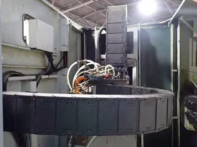 USED 2004 HAAS EC300