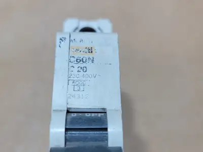 Used MERLIN GERIN C60N Switchgears British Columbia CA | Lenmark #1438586