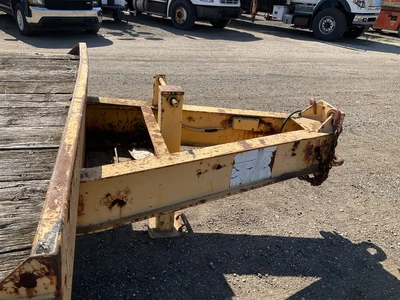 1989 Trail King 24’ Tag Trailer