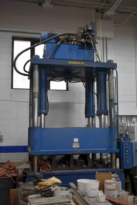 USED HANNIFIN 4 POST