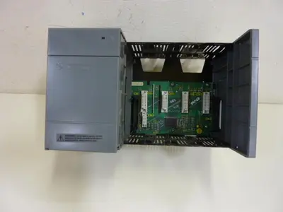 USED ALLEN BRADLEY 1746-P2 SER C / 1746-A4 SER A