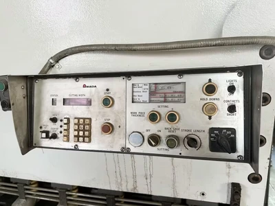 Used 1986 Amada H-3013 Power Squaring Shears (Inch) New Jersey US | Machinery Values #935282