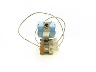 Rosemount 1151 Smart Pressure Transmitter w/Temp Sensor 0-300Psi 45VDC 1/2"NPT