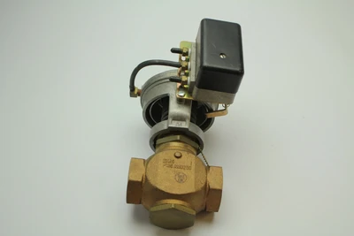 Used Johnson Controls V-3000-8011 Valves/Fittings California US | Davliegogo LLC #1729836