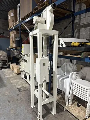 USED 1977 VOORWOOD 30-24/24R