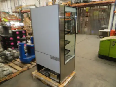 Used TITAN XTO-40-G Refrigerators Texas US | Aucto #1453390