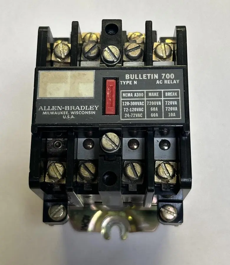 USED ALLEN-BRADLEY 700-N200A1