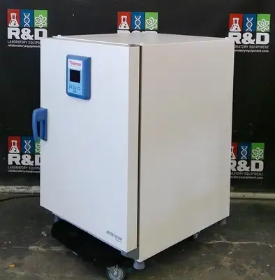 Used _UNKNOWN_ _UNKNOWN_ Thermostatic Incubators California US | R&D Laboratory Equipment #1302429