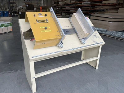 USED 2004 RITTER R875