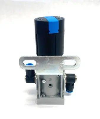 Used FESTO PRESSURE REGULATOR 1/4" PORTS Air Pressure Regulators | Maverick Industrial Sales #1109737