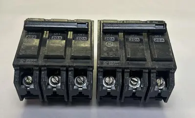 Used GE THQB320 Miscellaneous Equipment (Electrical & Power) | Surplus Asset Holdings #1200237