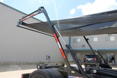 New | in-Stock 2025 MACK MD6 Hooklifts & Roll-Offs Texas US | Roll Off Truck World #1491879