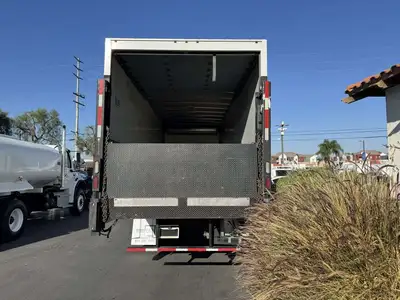 Used 2019 HINO 268 Box trucks California US | Commerce Truck Equipment Sales #1548698
