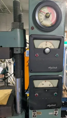 USED WABASH WABASH 50-1521M PRESS
