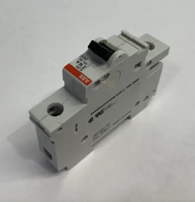 Used ABB Miniature Circuit Breaker 1-Pole DIN Rail Circuit Breakers Michigan US | Maverick Industrial Sales #1389368
