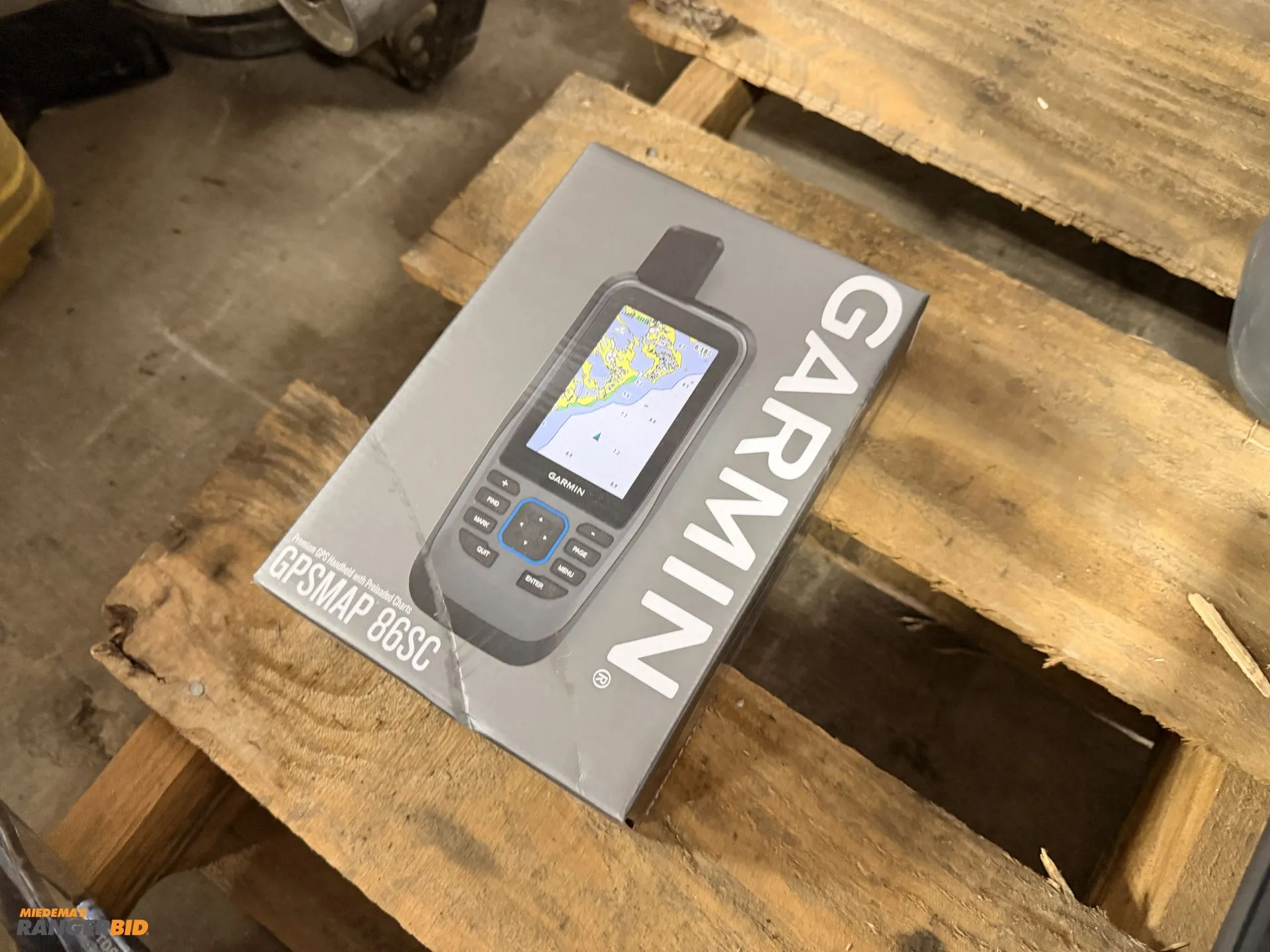 Used GARMIN GPSMAP 86SC GPS Equipment Michigan US | Miedema Asset Management Group #1369553