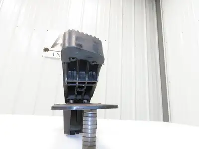 Williams Controls 402746 Forklift Accelerator Pedal & Potentiometer Off E80XN