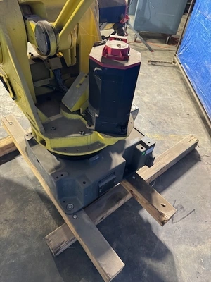 2002 FANUC S500IB 6 Axis Robots | K.B. Industries LLC (10)