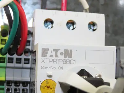 Eaton  XTPR1P6BC1 Manual Motor Protector 1-1.6A Overload W/7x7x6" Enclosure