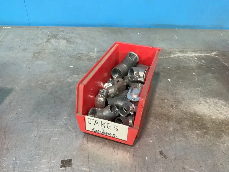 Used _UNKNOWN_ _UNKNOWN_ Electrical Fittings Ohio US | HGR 24 #1314223