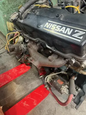USED NISSAN Z24