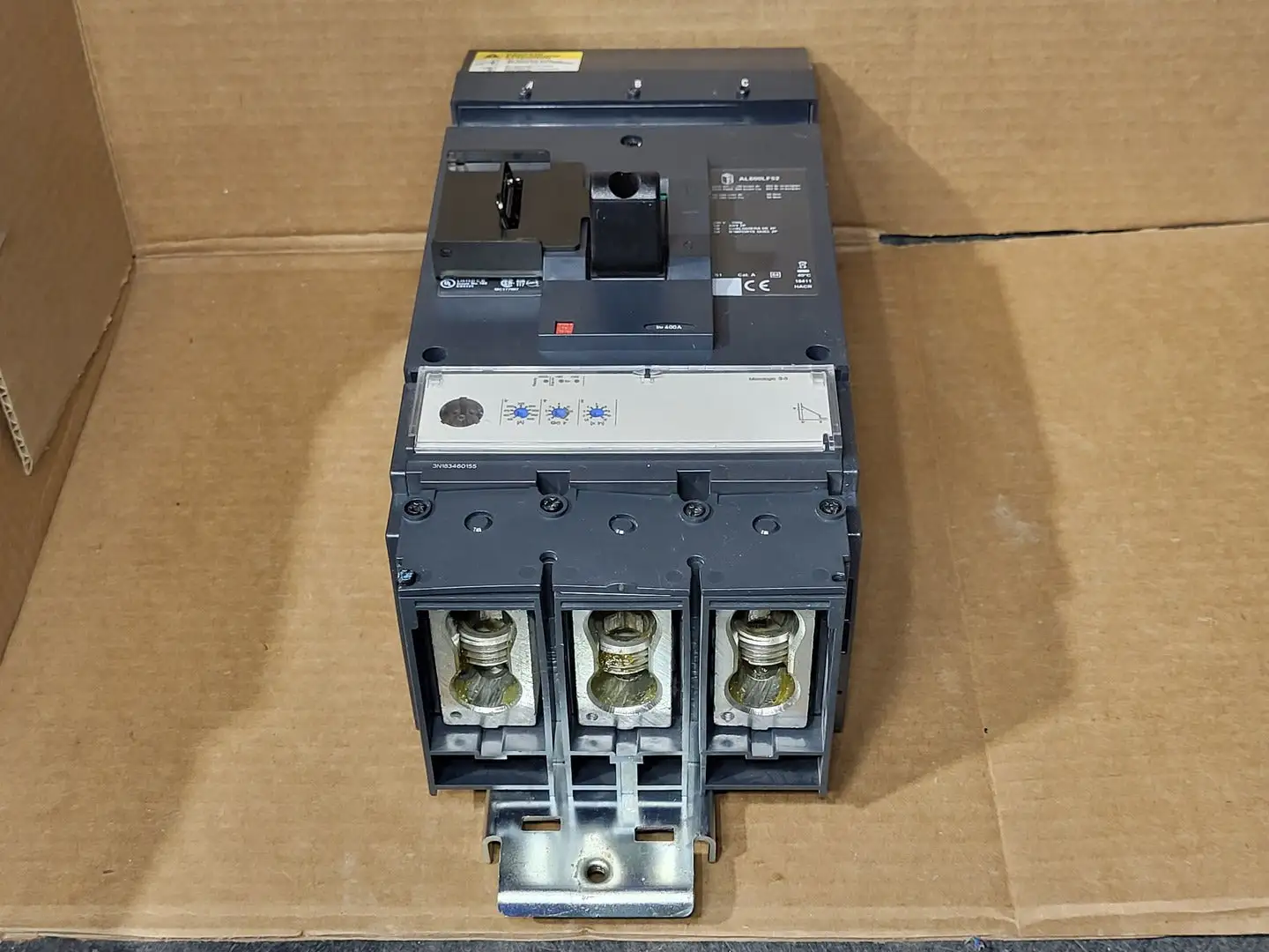NEW SQUARE D LLA36400CU31X