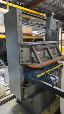 FREEMAN SCHWABE DG Used Hydraulic Presses | PlastiMach Corp (3)