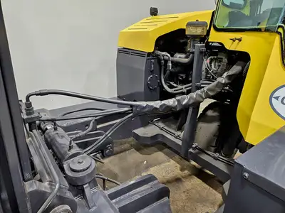 Used 2017 Combi C8000LR Internal Combustion Forklifts: Pneumatic Tire New York US | United Lift #1446717