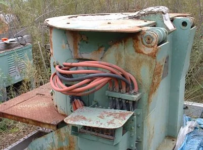 Ajax Magnathermic 1,650 lb. Ladle