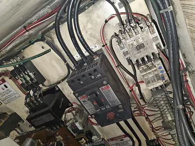USED 2000 BANNER 2CPS50A18