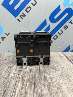 Siemens 3RT1036-1BB40 Electrical/PLC/Automation | ESS Industrial Equipment Sales (4)