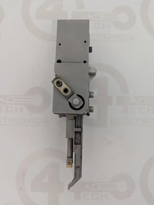 Used Universal Instruments Corporation Radial Insertion Head Assembly Miscellaneous PCB & SMT Equipment Michigan US | 4Tech USA #1540631