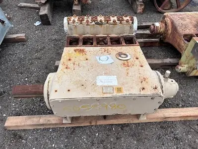 USED NATIONAL OILWELL VARCO 217Q-4M