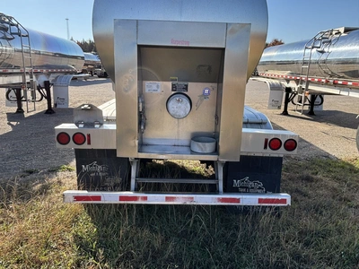 Used 2014 WALKER MILK TANKER TRAILER Tanker Trailers Michigan US | Miedema Asset Management Group #1709462