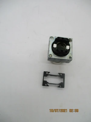 New DC462818 Green 24 ac/dc Illuminated Pushbutton