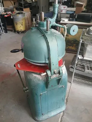 Erika Dough Divider Rounder Press Machine