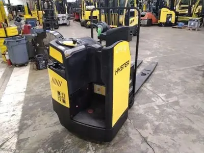 Used 2022 HYSTER BE080ZHD Pallet Jacks | Russell Equipment #723631