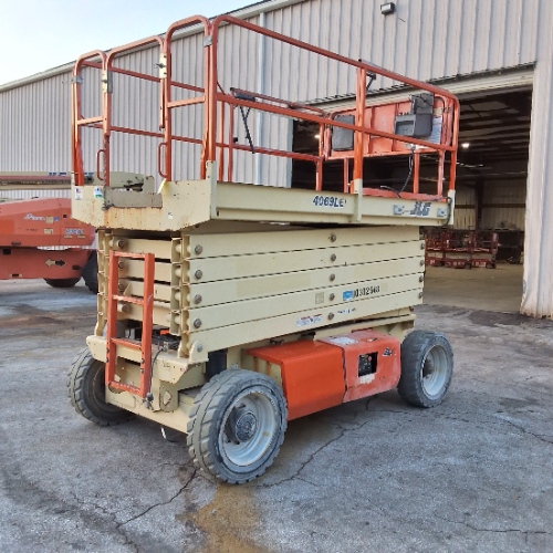 USED 2014 JLG 4069LE