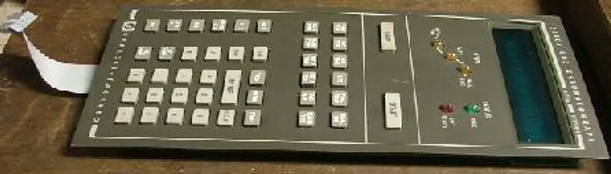 QTY. 13. HEWLETT PACKARD 5890A KEYPADS WITH CONTRO...