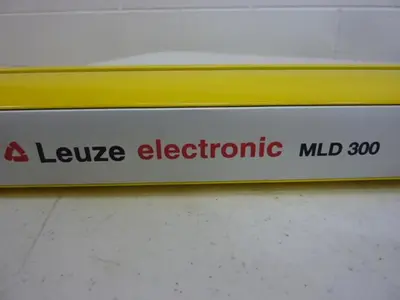 USED LEUZE MLD330-XR4L