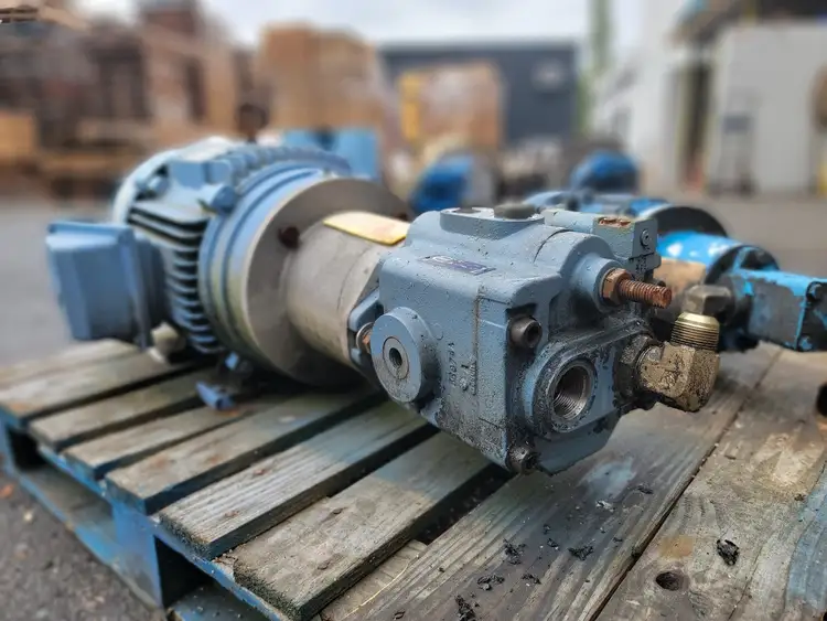 Used CONTINENTAL HYDRAULICS HPV-29B30-RF-0-1R-B Parts (Hydraulics and Pneumatics) British Columbia CA | Lenmark #265274