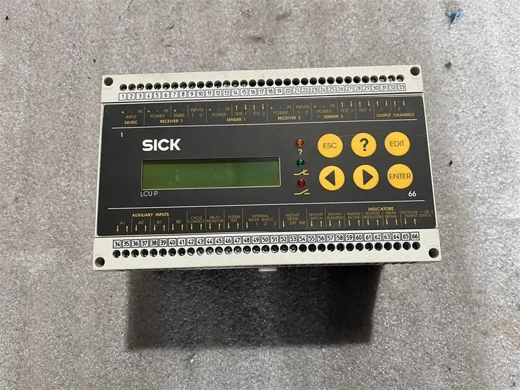 Used SICK LCUP-400 TYPE 4 1 012 523 Misc Electrical & Power Parts BE | Apt International N.V #363949
