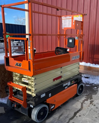 USED 2017 JLG R1932