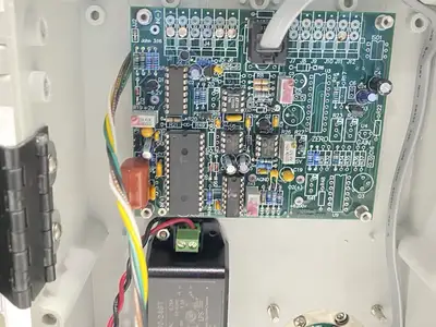 USED ALPHA OMEGA INSTRUMENTS SERIES 3000 TRACE OXYGEN ANALYZER 100-240V