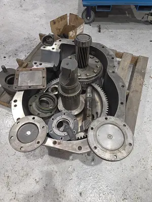 USED 1998 SIMPSON 2F GEAR RECUCER