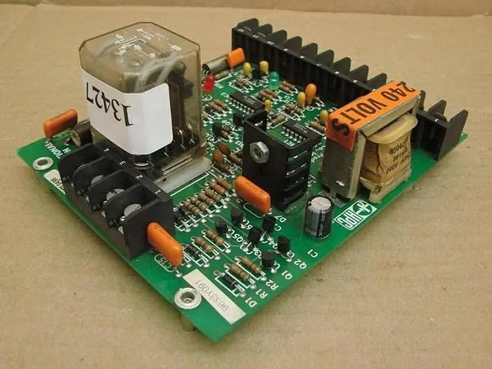 Used HAMPTON PRODUCTS 1806 Circuit Boards Michigan US | Ideal Machinery #583761