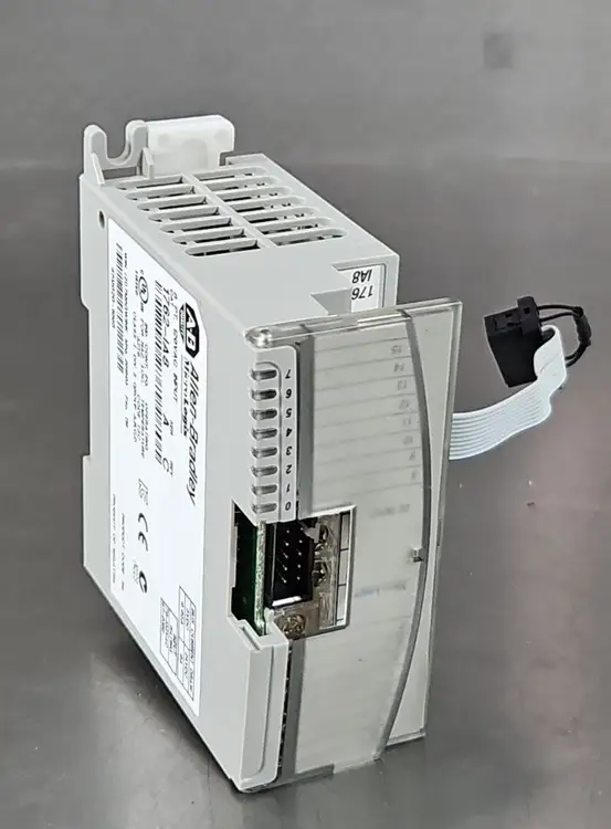 Used Allen-Bradley Allen-Bradley 1762-IA8 PLC Input & Output | Palmetto Automation #1155878