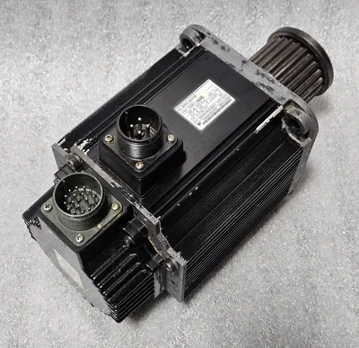 YASKAWA SGMG-13A2AAS Servo Motors | Great American Equipment Company (4)